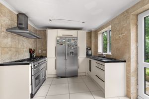 Photo 16- click for photo gallery